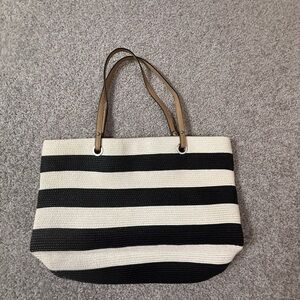 Large Sun ’N’ Sand Accessories Striped Tote Bag – Black & White